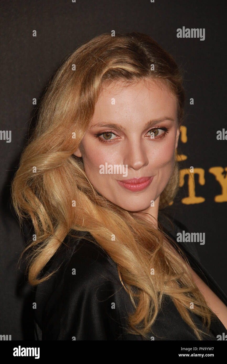 Un bar 08/10/2017 Le Los Angeles Premiere de "Get Shorty" tenue au Centre de Design Pacifique Silver Screen Theatre de West Hollywood, CA Photo par Izumi Hasegawa / HNW / PictureLux Banque D'Images