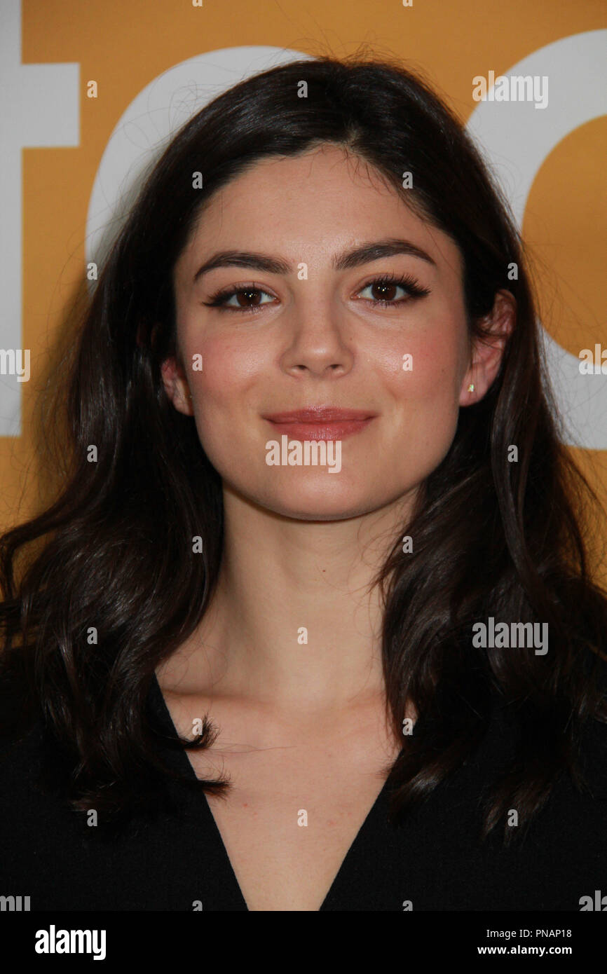 Monica Barbaro 04/04/2017 Le Los Angeles Premiere de Doué' qui a eu lieu au Pacific Theatres at The Grove à Los Angeles, CA Photo par Izumi Hasegawa / HNW / PictureLux Banque D'Images