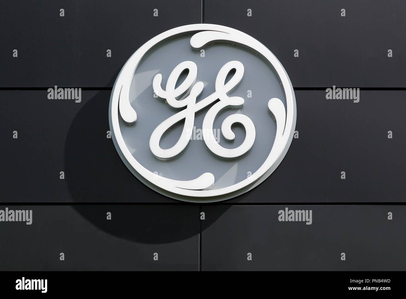 Fredericia, Danemark - 21 Avril 2018 : General Electric Compagny logo sur un mur. General Electric Company est un conglomérat multinational américain Banque D'Images