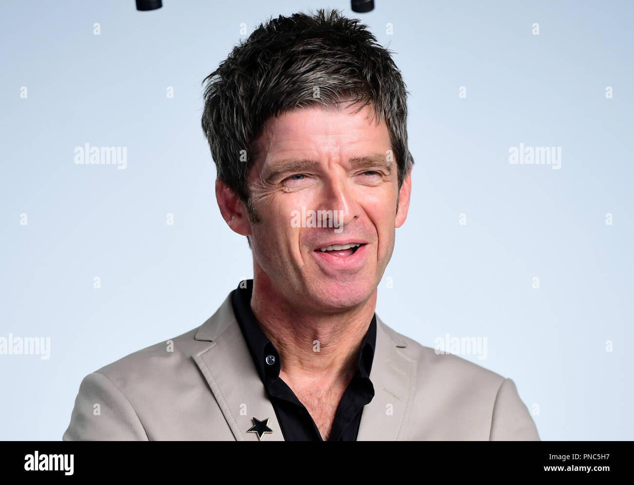 Noel Gallagher assistant à la Hyundai 2018 Mercury Music Prize, tenue à l'Eventim Apollo, Londres. Pour un usage éditorial dans le cadre de la 2018 Hyundai Prix Mercure seulement Banque D'Images