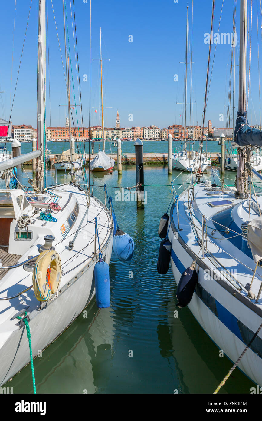 Port de plaisance de San Giorgio Maggiore à Venise, Italie Banque D'Images