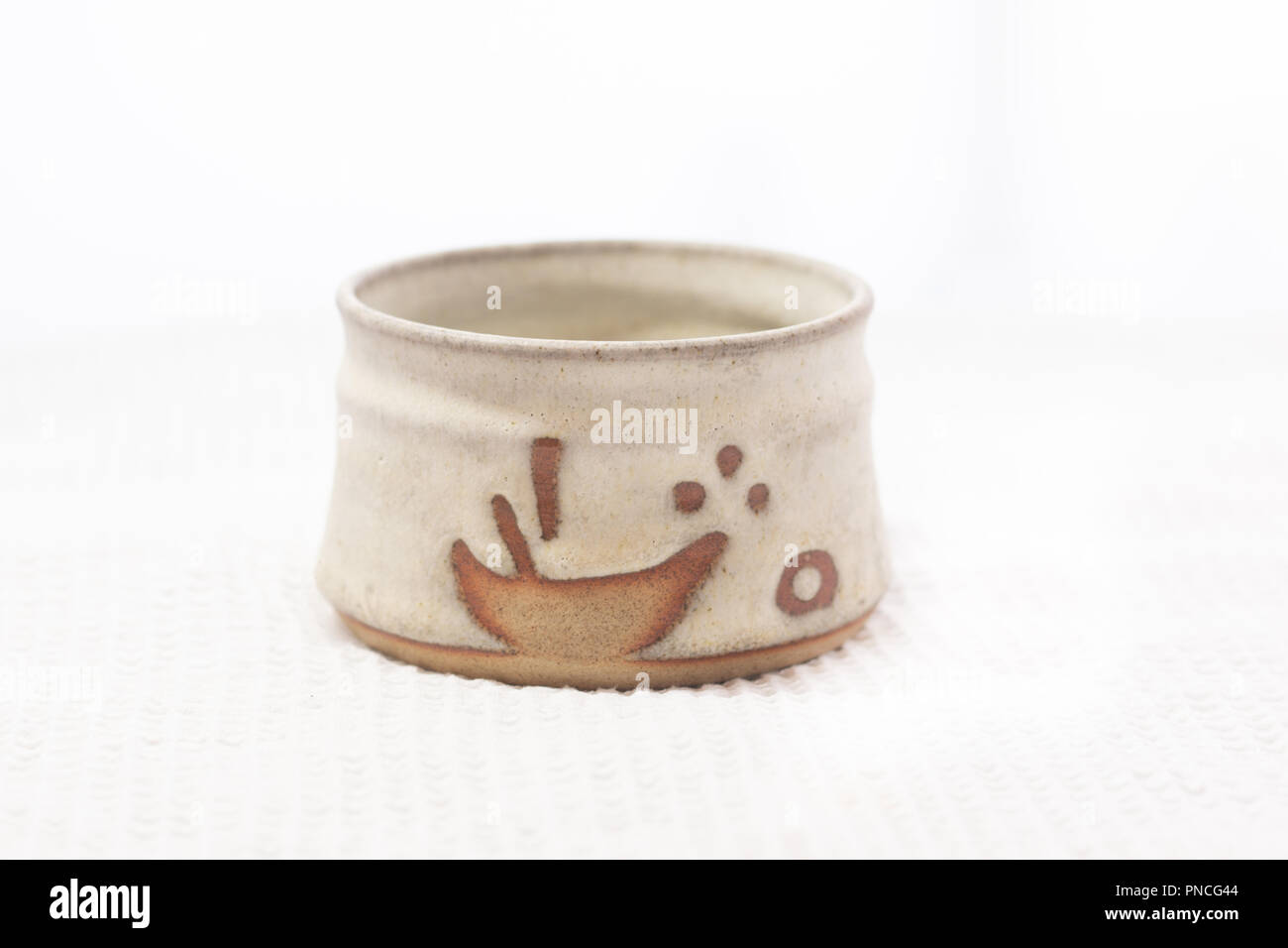 Bol en faïence Banque D'Images