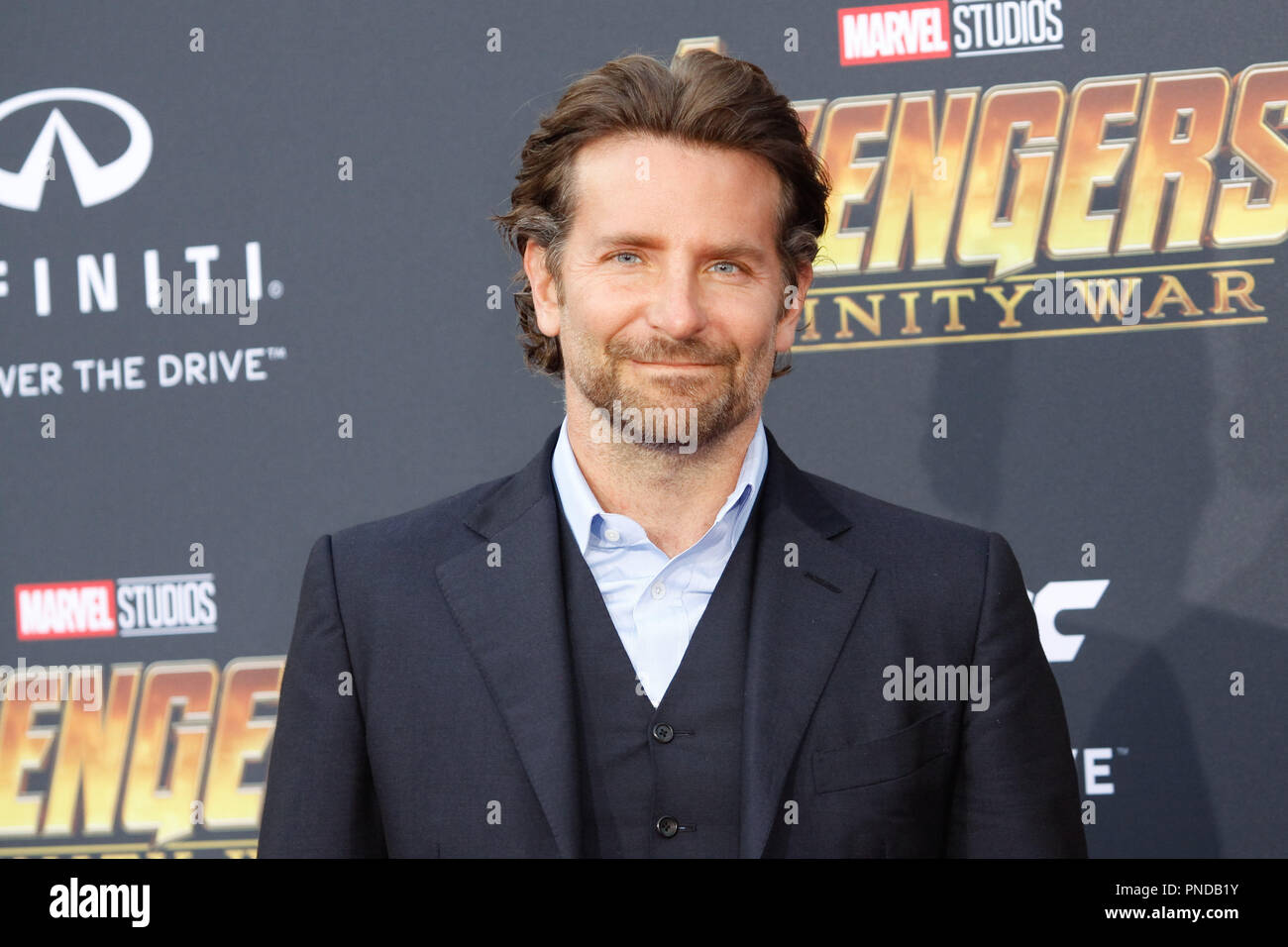Bradley Cooper à la première mondiale de Marvel Studios' 'Avengers : Infinity War' qui s'est tenue sur Hollywood Blvd. à Hollywood, CA, le 23 avril 2018. Photo par Joseph Martinez / PictureLux Banque D'Images