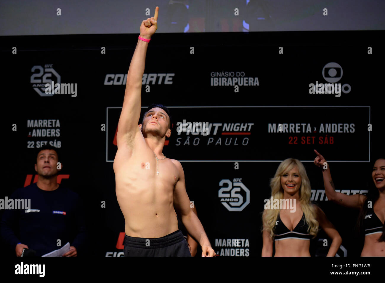 Sao Paulo, Brésil. 21 sept 2018. PESAGEM UFC Fight Night MARRETA X ANDERS - Dans l'équilibre Luigi Vendramini au cours de la pesée de l'UFC Fight Night - Marreta vs Anders. Ibirapuéra gymnase. São Paulo-SP. (Photo : Reinaldo Reginato/Fotoarena) Crédit : Foto Arena LTDA/Alamy Live News Banque D'Images