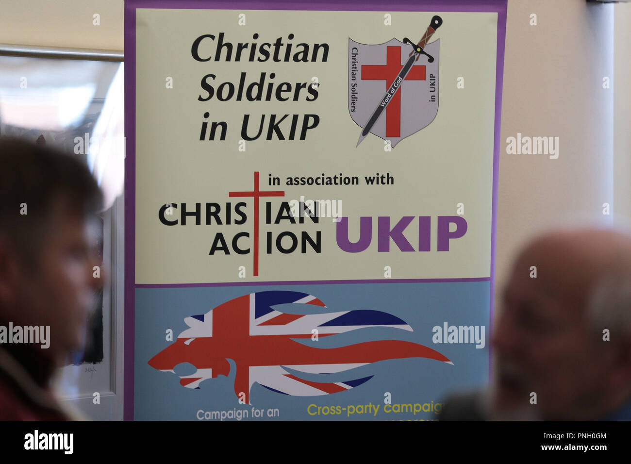 Un stand de l'UKIP en soldats chrétiens à l'UKIP conférence annuelle à l'International Convention Centre à Birmingham. Banque D'Images