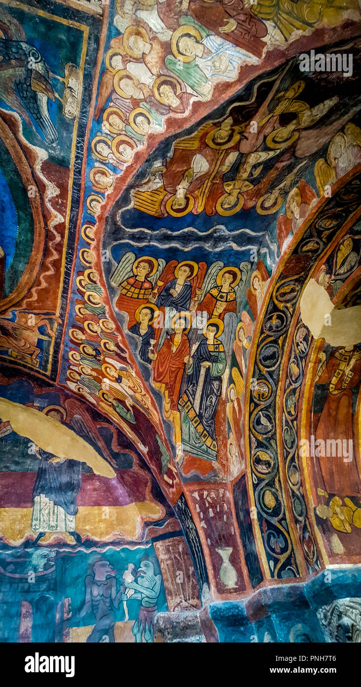 Fresque polychrome de la Basilique Saint Julien, Brioude, Haute Loire, Auvergne, France Banque D'Images