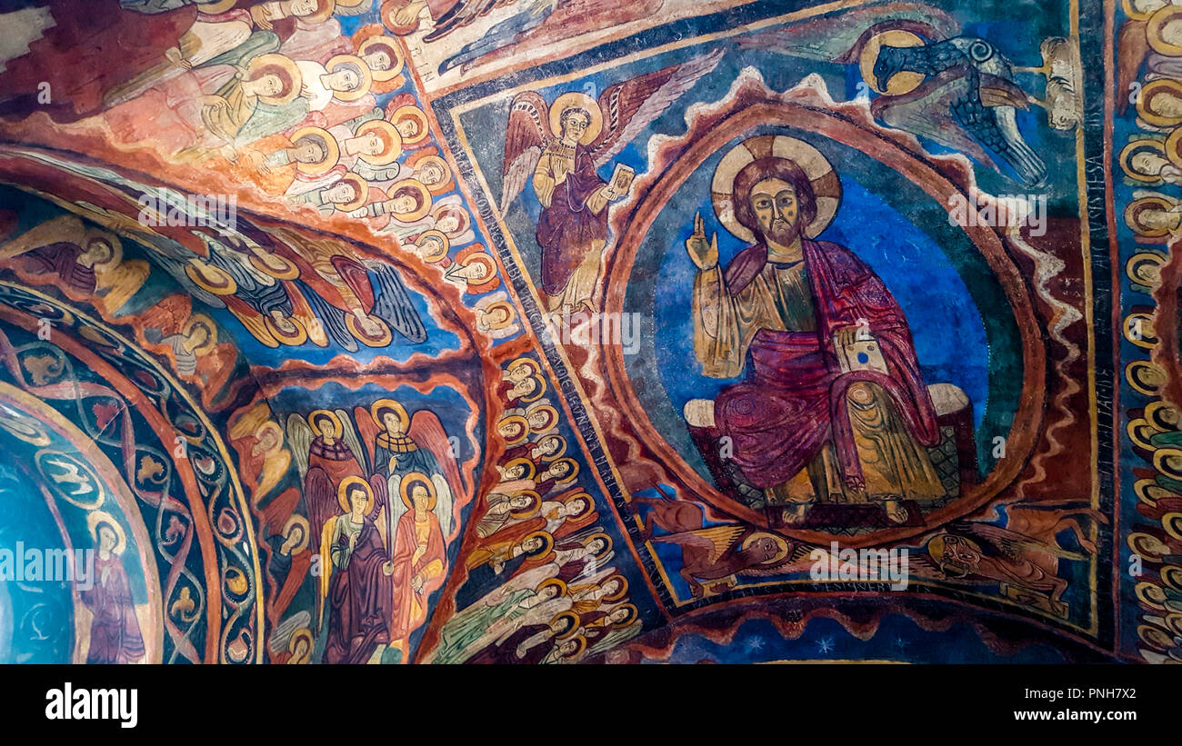 Jésus-christ Pantocrator fresco, basilique Saint-Julien, Brioude. La Haute Loire. L'Auvergne. France Banque D'Images