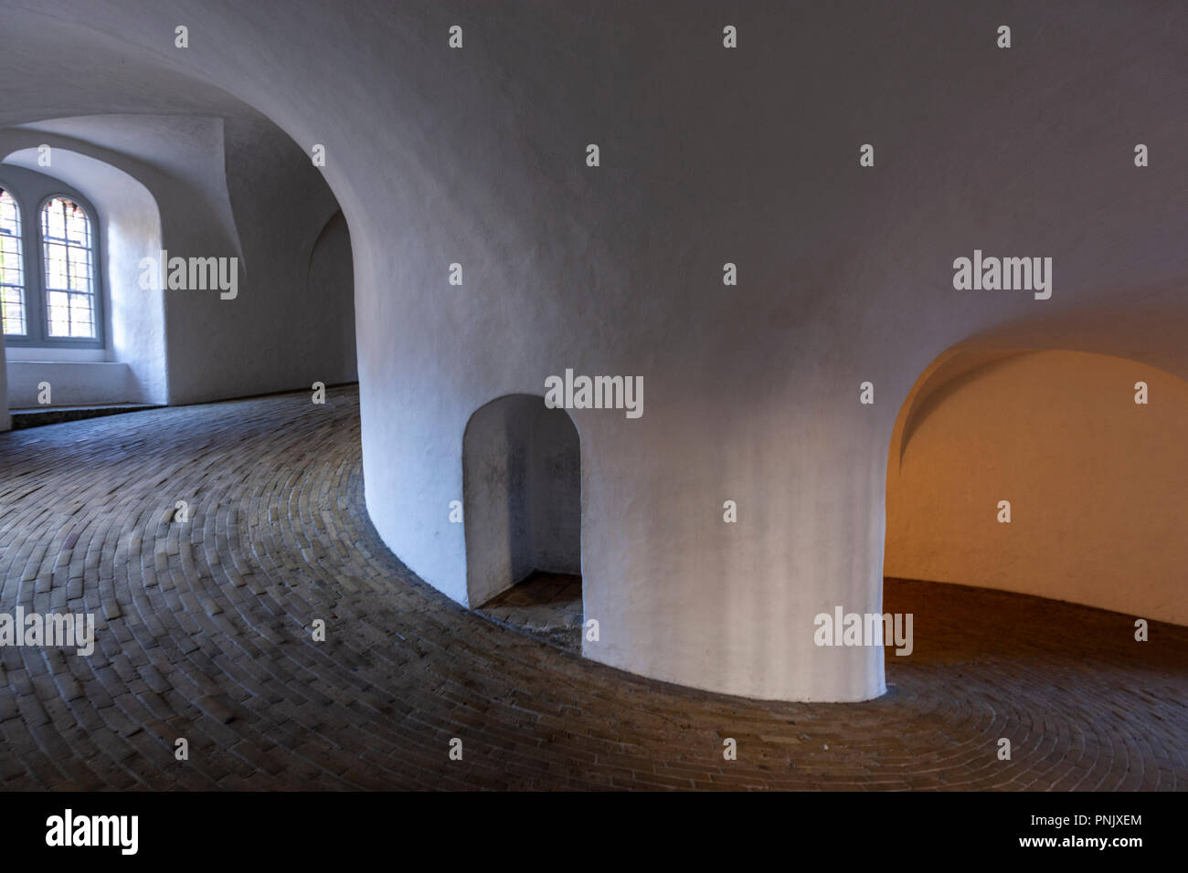 Equestrian escalier, rampe en spirale, en Rundetårn Rundetårn, la tour ronde () à Copenhague, Danemark Banque D'Images