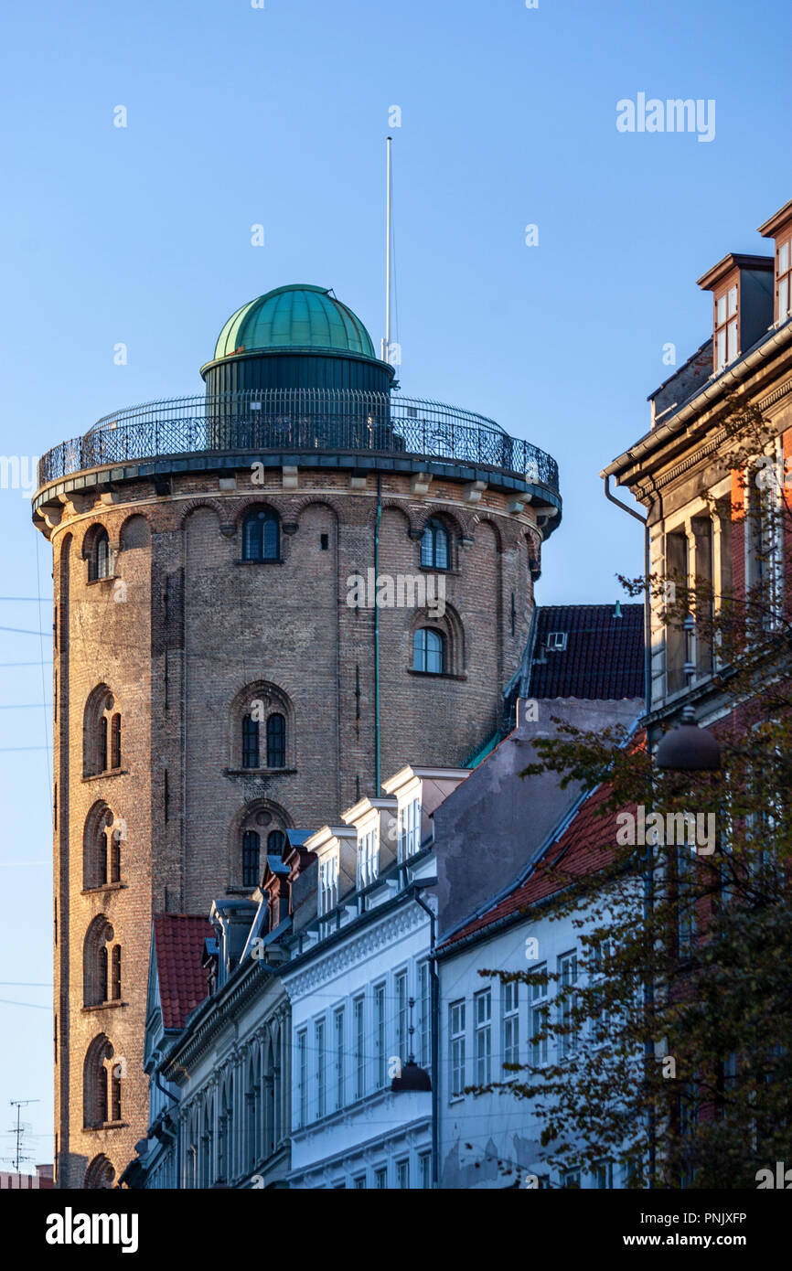 Rundetårn Rundetårn, la tour ronde () à Copenhague, Danemark Banque D'Images