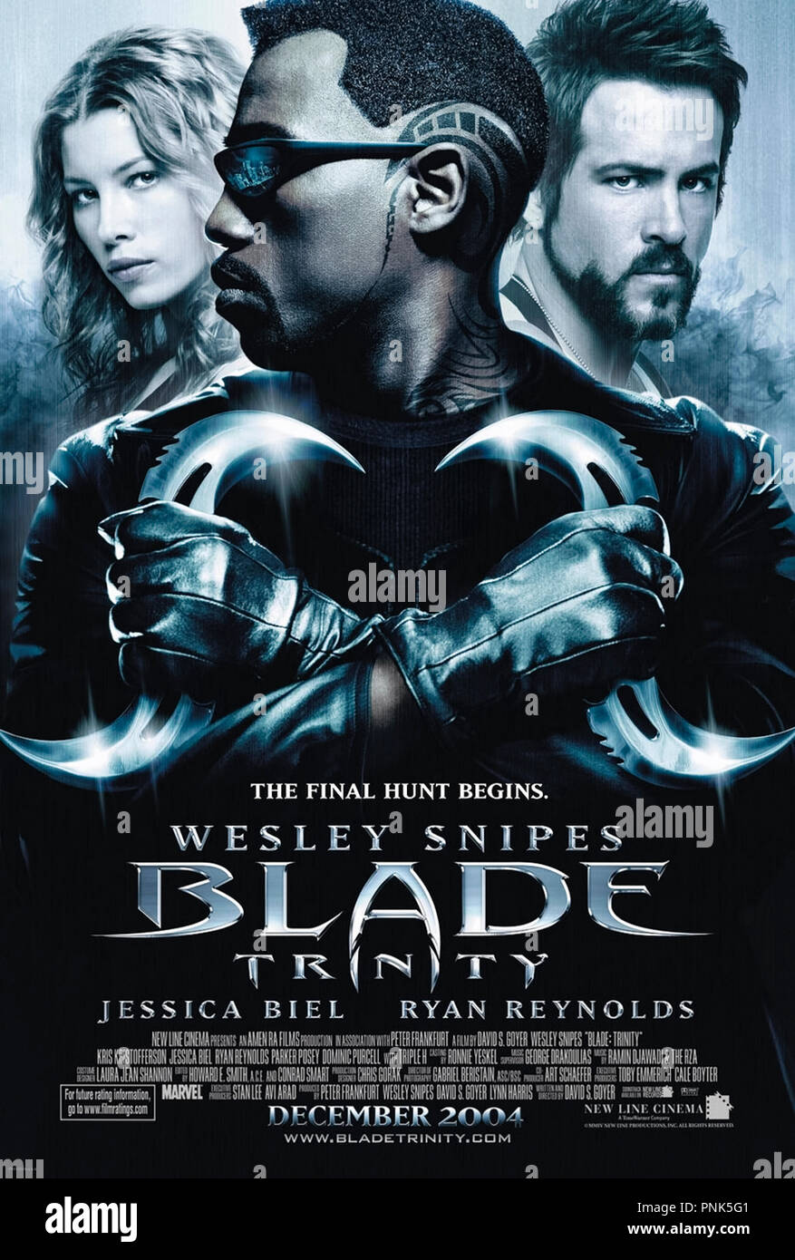 Blade : Trinity (2004) réalisé par David S. Goyer avec Wesley Snipes, et Kris Kristofferson, Parker Posey et Ryan Reynolds. La lame et les Nightstalkers prendre sur Dracula. Banque D'Images