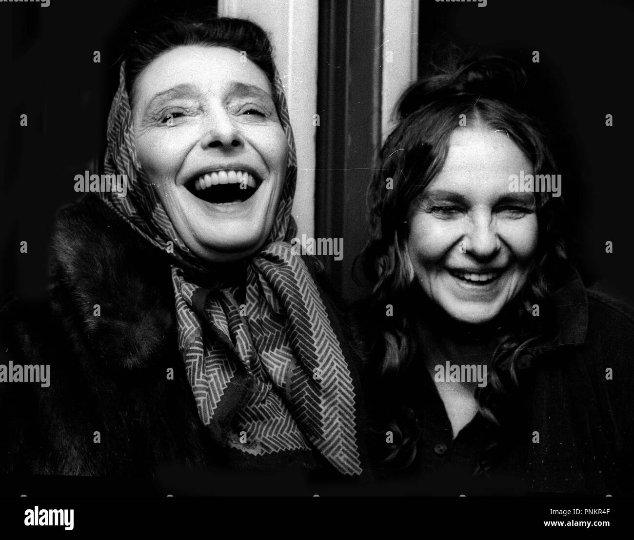 Patricia Neal et Geraldine Page 1981 Photo par Adam Scull/PHOTOlink/MediaPunch Banque D'Images