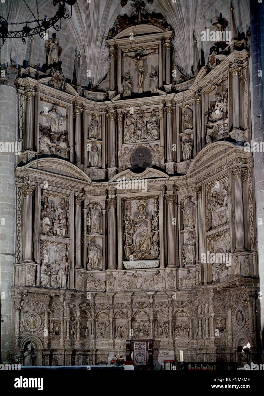 RETABLO MAYOR DE LA CATEDRAL DE BARBASTRO - SIGLO XVI - ALABASTRO. Auteur : FORMENT DAMIAN. Emplacement : CATEDRAL. Barbastro. HUESCA. L'ESPAGNE. Banque D'Images