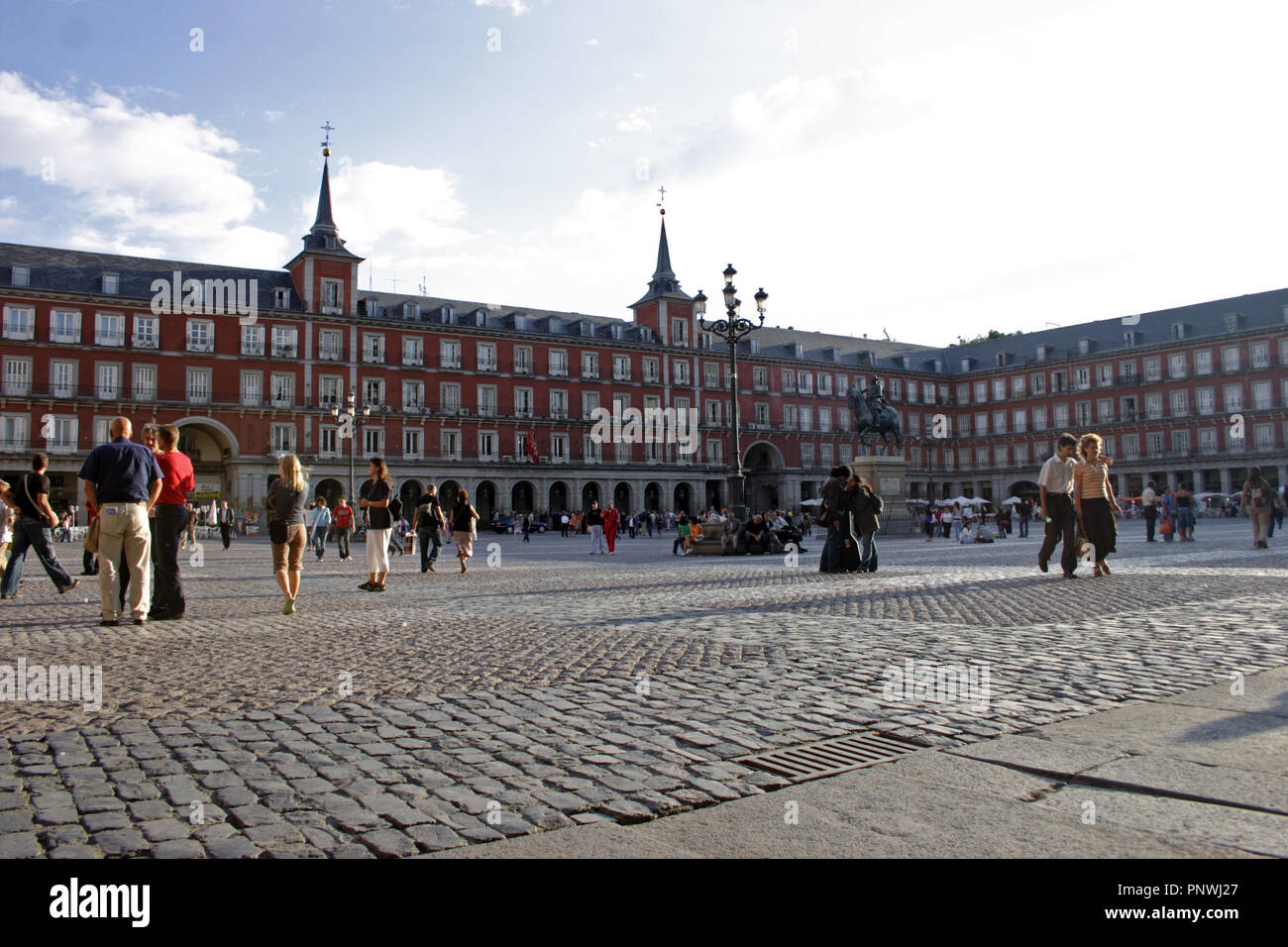 Errant dans l'Espagne de Madrid à Barcelone en passant par Avila, les côtes nord de San Sebastian et Bilbao, Pampelune et Oviedo Banque D'Images