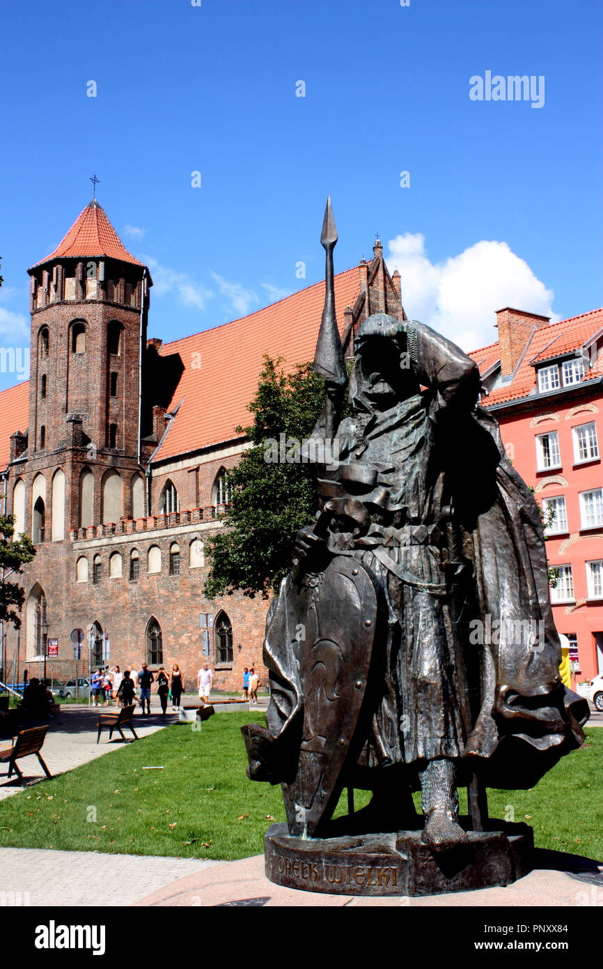 La statue de Ksiaze dans Swietopelka Pomorza Parc, Gdansk, Pologne Banque D'Images