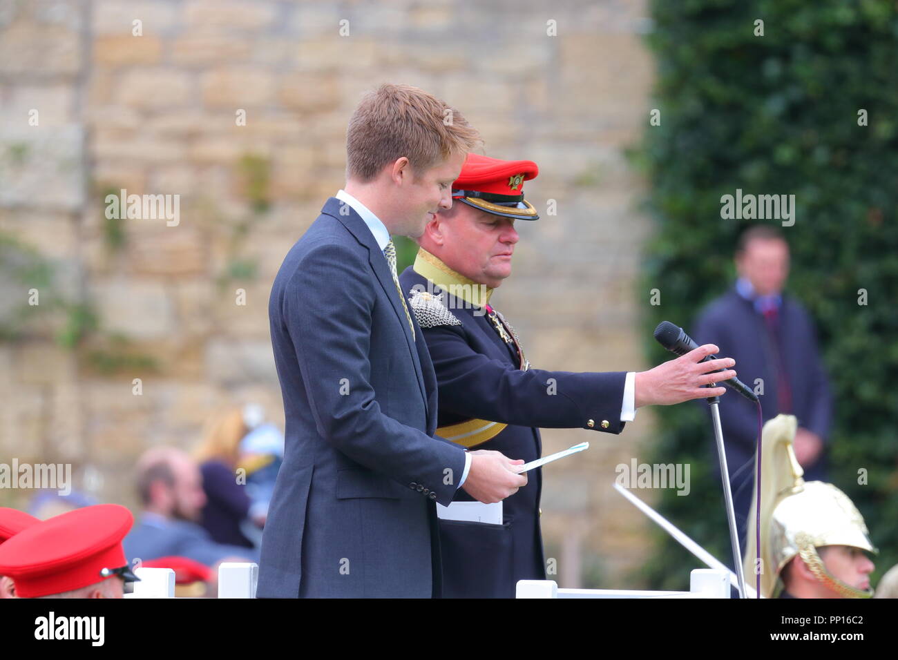 Bramham Park, Royaume-Uni. 22 Sep, 2018. Hugh Grosvenor le 7e duc de Westminster assiste à une consécration publique et présentation d'un nouveau guidon à la Queens propre Yeomanry, a également assisté par SAR le Prince de Galles à Bramham Park à Londres 22 septembre 2018 Credit : Yorkshire Pics/Alamy Live News Banque D'Images