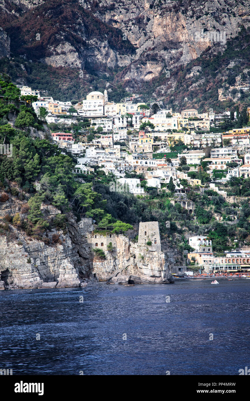 Positano sur la côte amalfitaine en Campanie, Italie. Banque D'Images