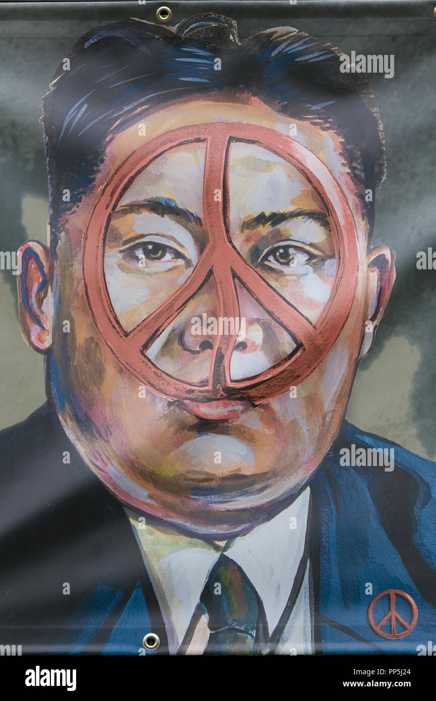 Kim Jong-un avec un signe de paix sur son visage Banque D'Images