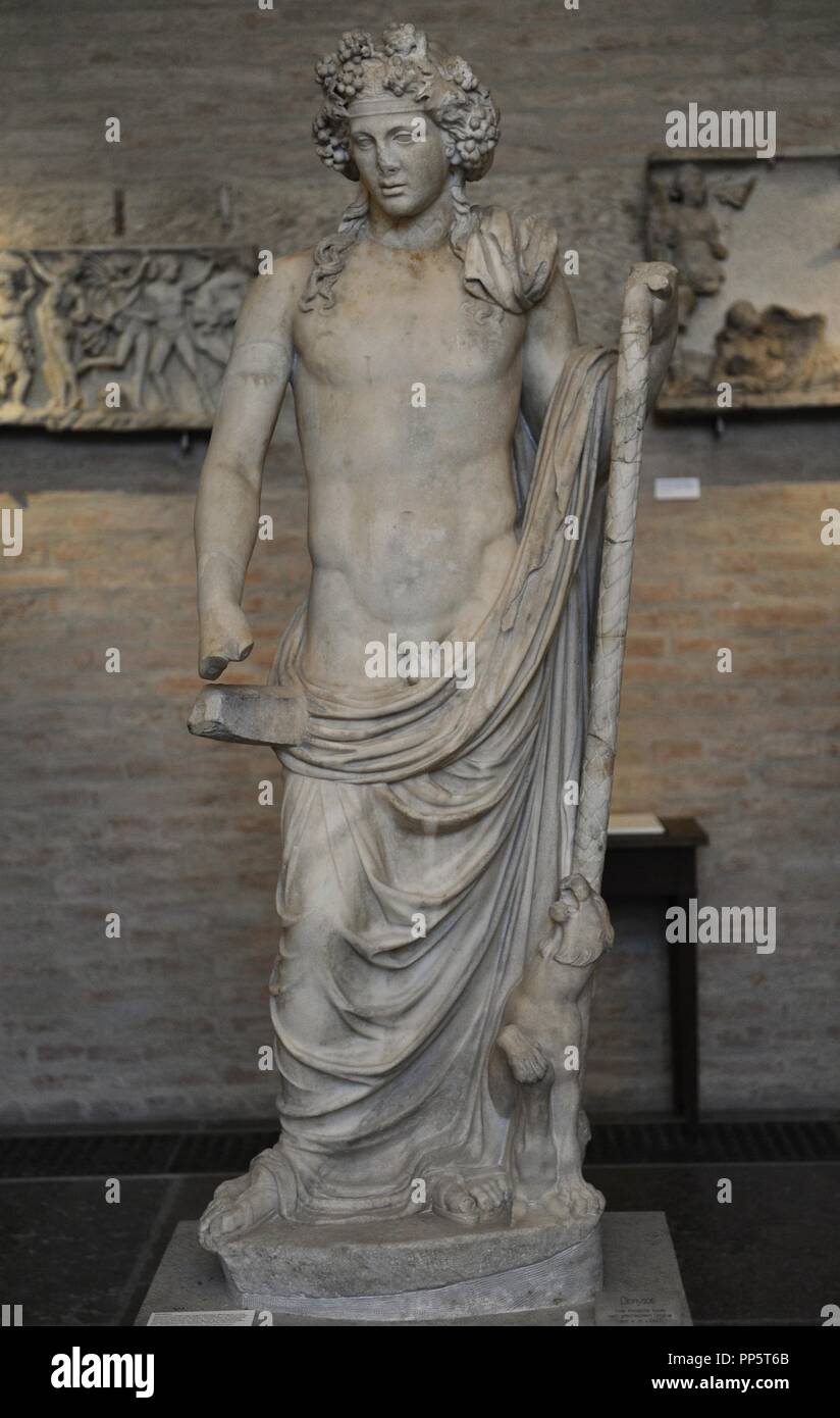 Dionysos Bevilacqua. La sculpture romaine après originaux grecs du 4ème siècle avant J.-C., précédemment dans la collection Bevilacqua (Vérone). Glyptothèque. Munich. L'Allemagne. Banque D'Images