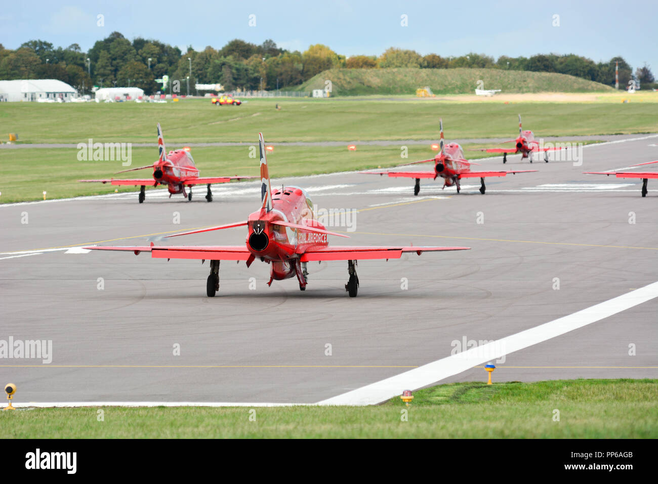 Cambridge UK, 2018-septembre-23. Les flèches rouges au départ de Marshall Aerospace avant leur schedualed air afficher à Duxford pour fin de semaine l'events Banque D'Images