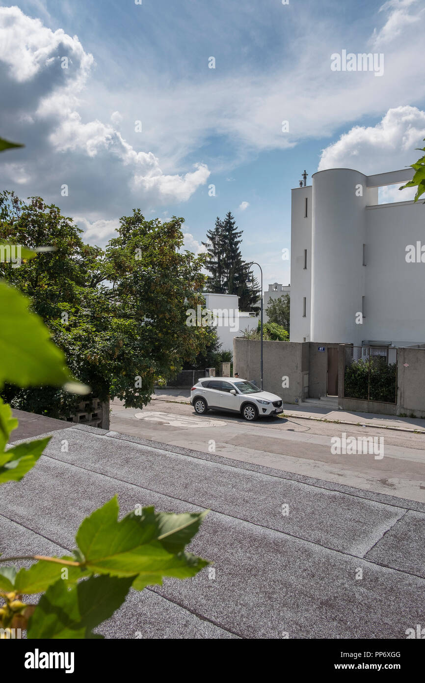 Le Werkbundsiedlung à Vienne est un modèle de domaine de logement dans Vienne-Hietzing qui a été ouvert en 1932 et est maintenant en grande partie Propriété de l'Administration de la ville de Vienne Banque D'Images