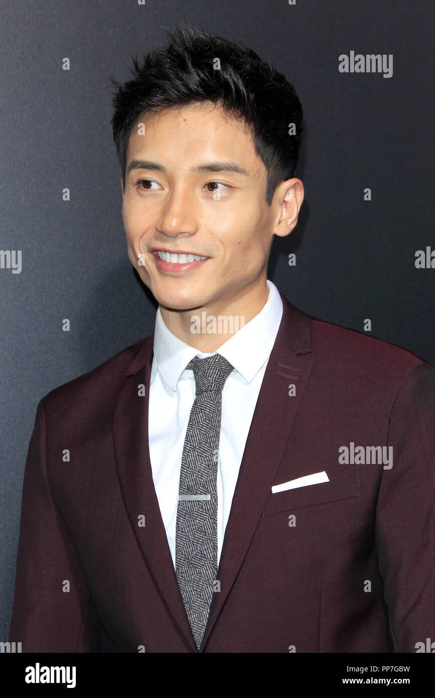 Manny Jacinto aux arrivées de mauvais moments à l'EL ROYALE Premiere, Théâtre chinois de Grauman (autrefois Grauman's), Los Angeles, CA Septembre 22, 2018. Photo par : Priscilla Grant/Everett Collection Banque D'Images