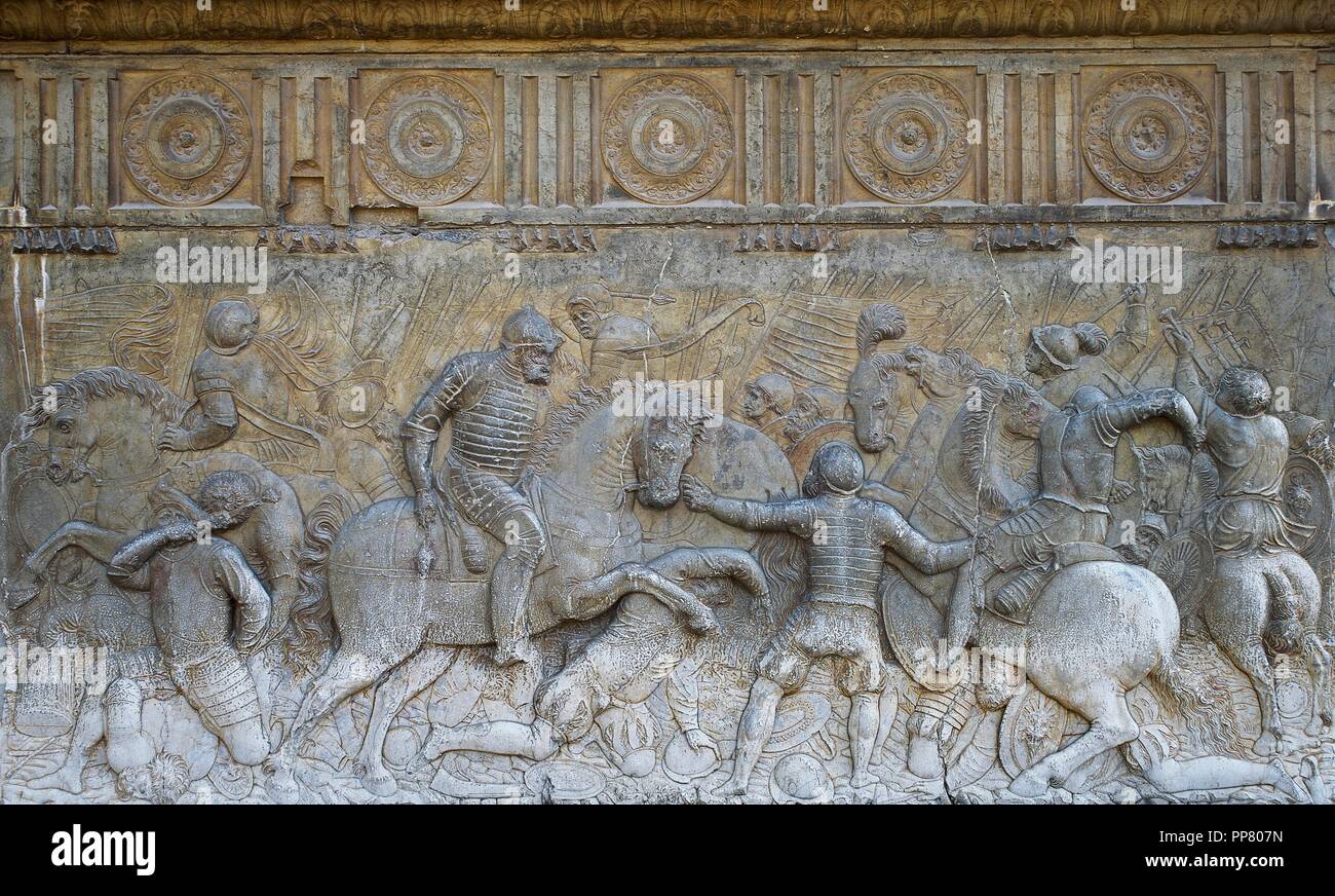 L'Empereur Charles V à la bataille de Pavie en 1525 (guerre italienne). Réparation par Niccolo da Corte, 1547. Façade du Palais de Charles V. Grenade. L'Andalousie. L'Espagne. Style Renaissance. Banque D'Images