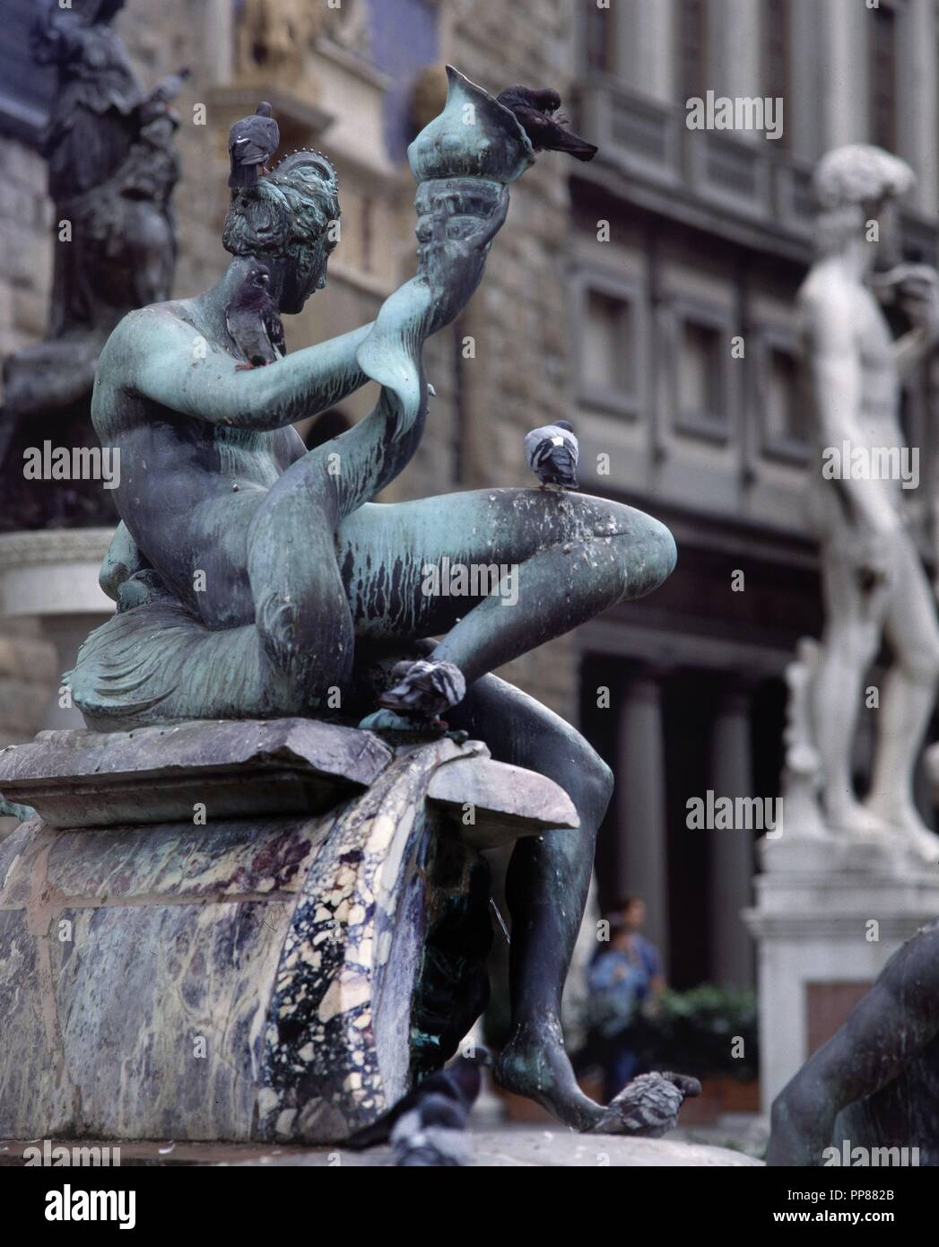 NEREIDA - DETALLE DE LA FUENTE DE NEPTUNO - 1575 - MANIERISMO ITALIANO - ESCULTURA EN BRONCE. Auteur : Bartolomeo Ammannati. Lieu : extérieur. Florenz. ITALIA. Banque D'Images