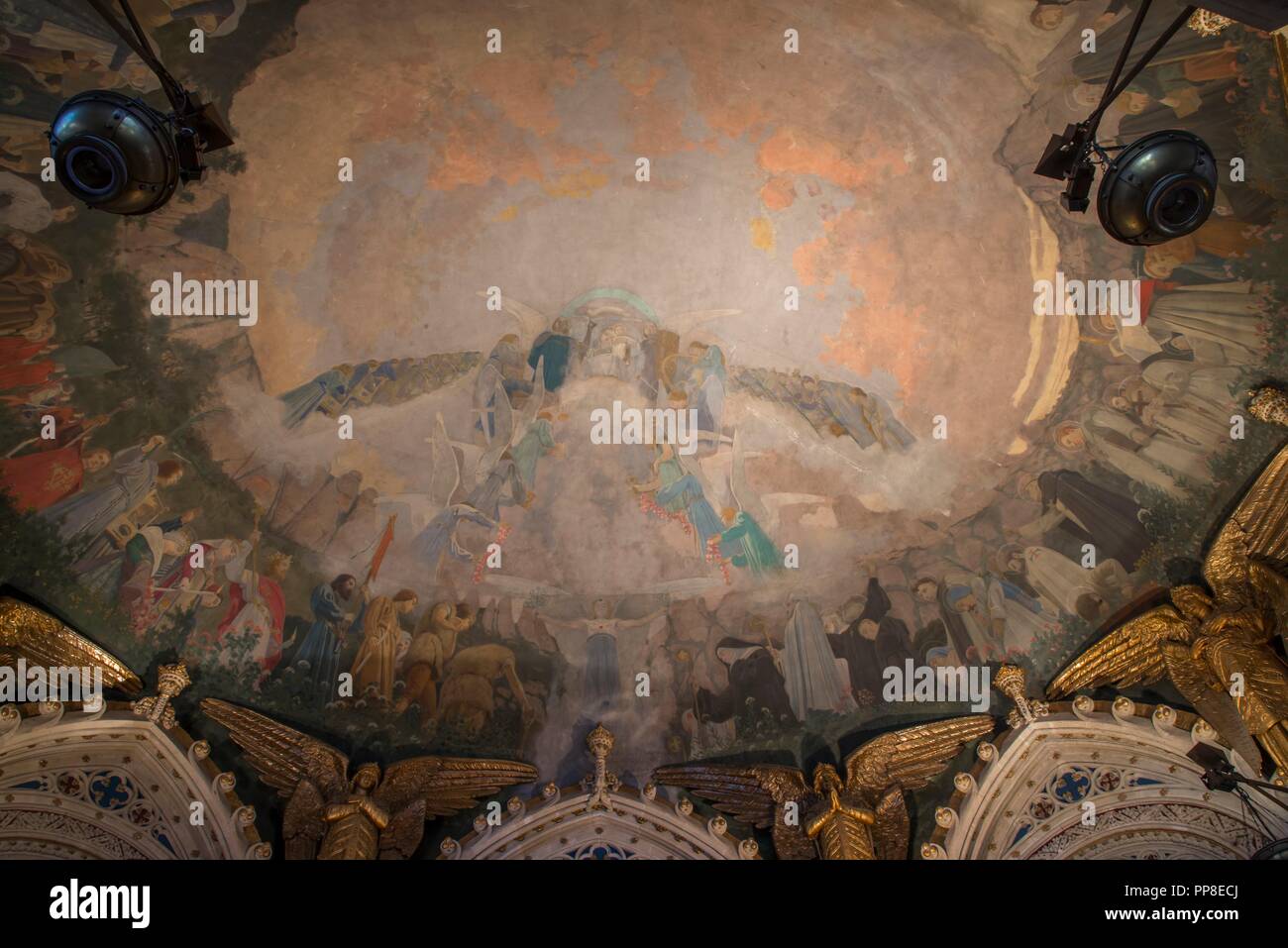 Apoteosis de la Virgen, 1896-1898. Pintura murale de la cúpula del cambril de la Virgen. Monasterio de Montserrat. Cataluña. Auteur : LLIMONA, JOAN. Banque D'Images