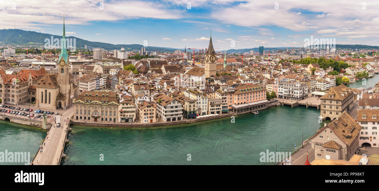 Zurich Suisse, vue aérienne sur la ville de Grossmunster panorama Banque D'Images