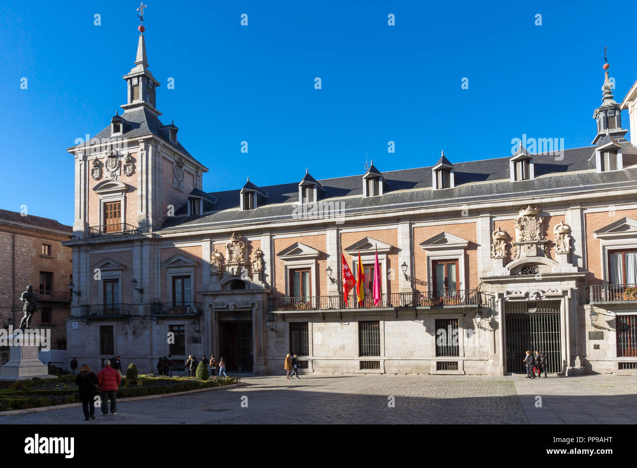 MADRID, ESPAGNE - 22 janvier 2018 : vue imprenable sur la Plaza de la Villa dans la ville de Madrid, Espagne Banque D'Images