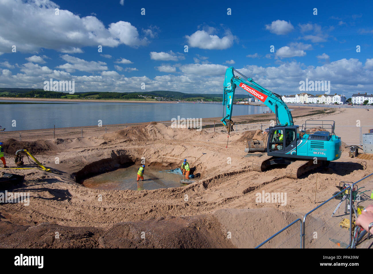 Plage d'excavation, UK Banque D'Images