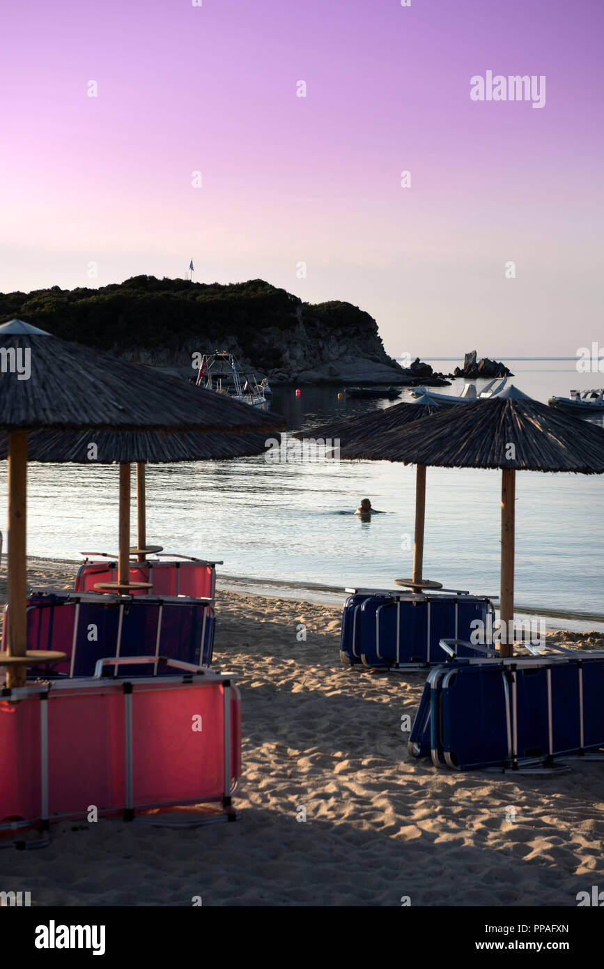 Plage de Kalamitsi Sithonia, Halkidiki en Grèce Banque D'Images