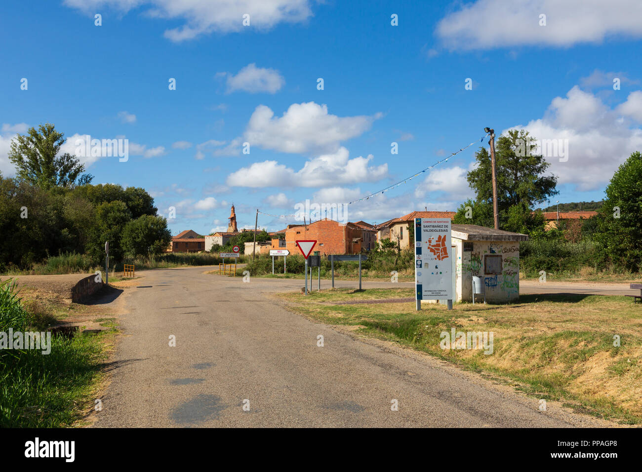 CAMINO DE SANTIAGO, ESPAGNE - 8 août 2018 - Sur le chemin de St James, dans la région de Santibáñez de Valdeiglesias Banque D'Images