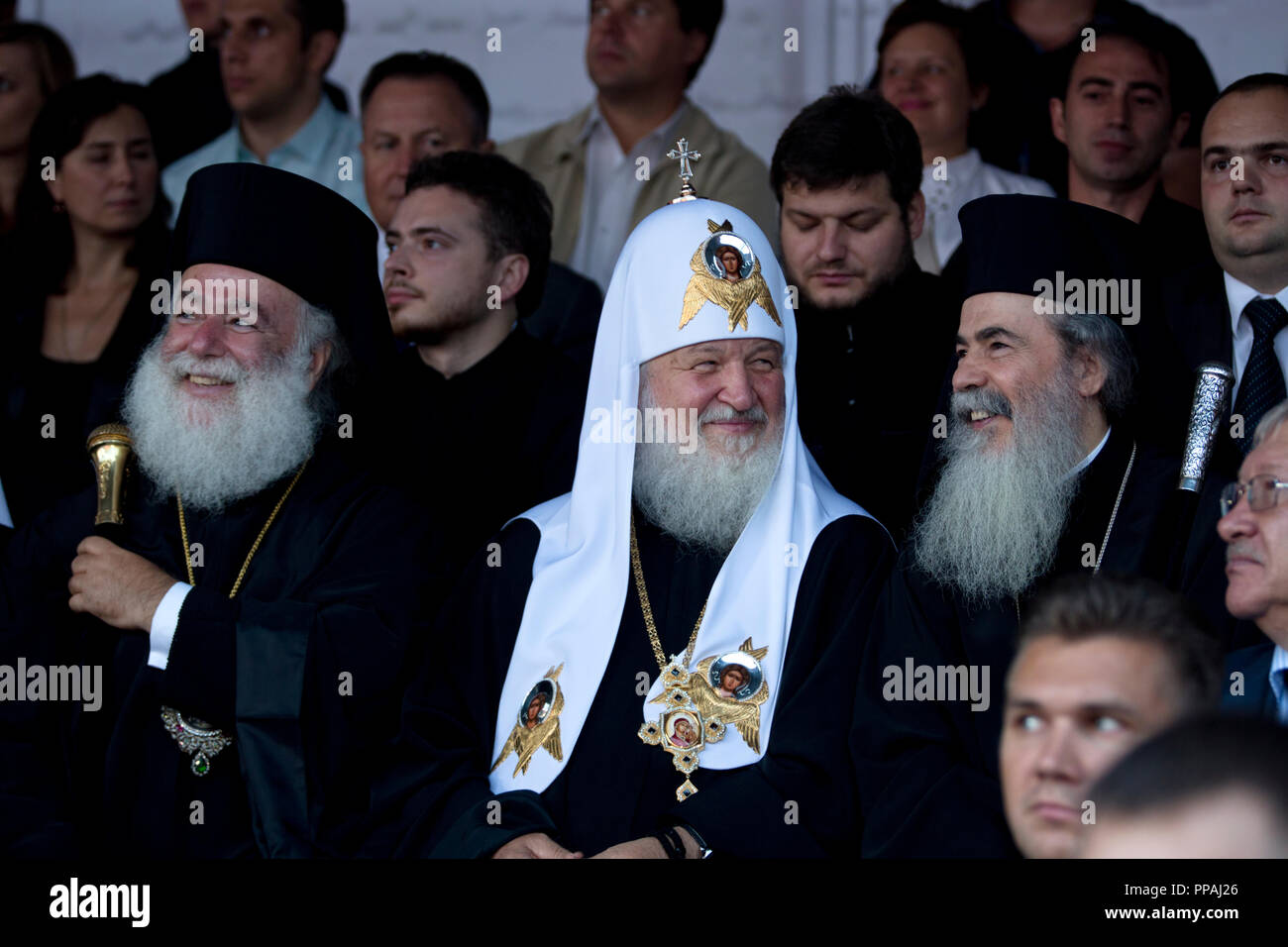 Le patriarche Théodore II d'Alexandrie et de toute l'Afrique, le Patriarche Kirill de Moscou et de toute la Russie, le Patriarche Theophilos III de Jérusalem (L-R) à un concer Banque D'Images
