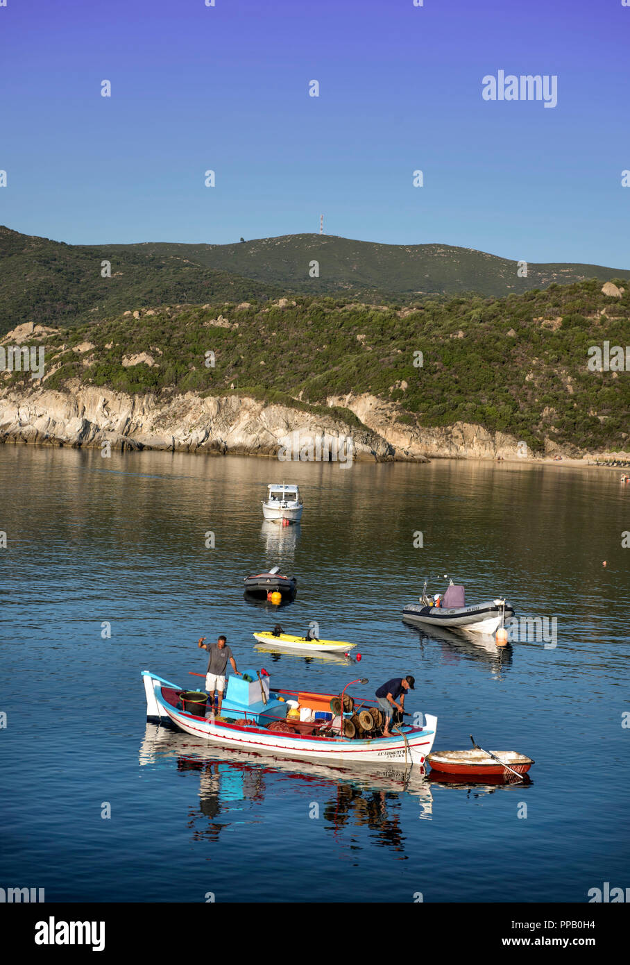 Plage de Kalamitsi Sithonia, Halkidiki en Grèce Banque D'Images