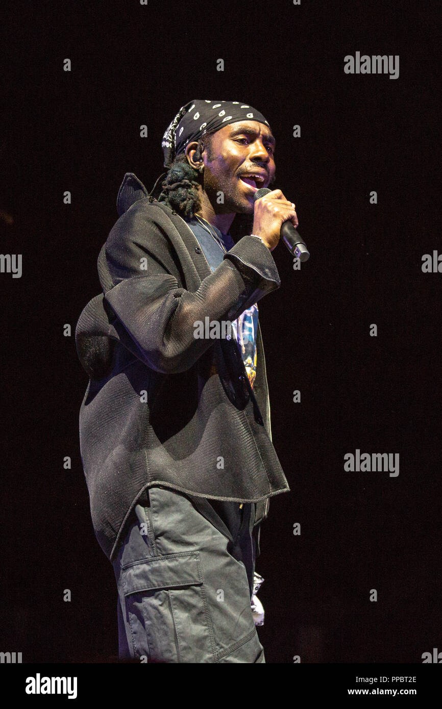 Las Vegas, Nevada, USA. 22 Sep, 2018. DEVONTE HYNES (orange sanguine) au cours de la vie est belle musique Festival à Las Vegas, Nevada Crédit : Daniel DeSlover/ZUMA/Alamy Fil Live News Banque D'Images