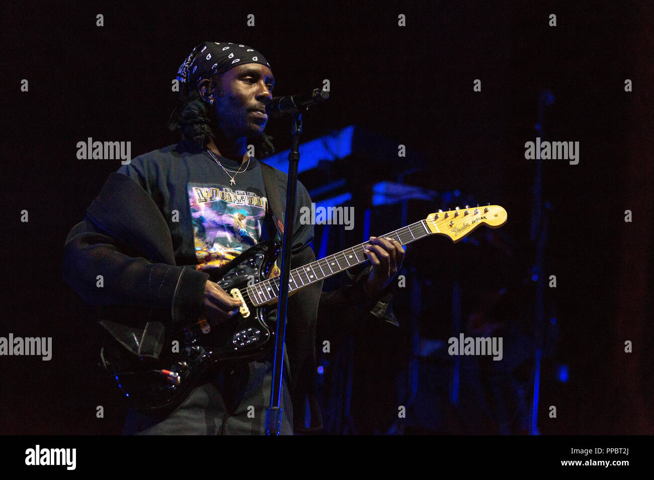 Las Vegas, Nevada, USA. 22 Sep, 2018. DEVONTE HYNES (orange sanguine) au cours de la vie est belle musique Festival à Las Vegas, Nevada Crédit : Daniel DeSlover/ZUMA/Alamy Fil Live News Banque D'Images