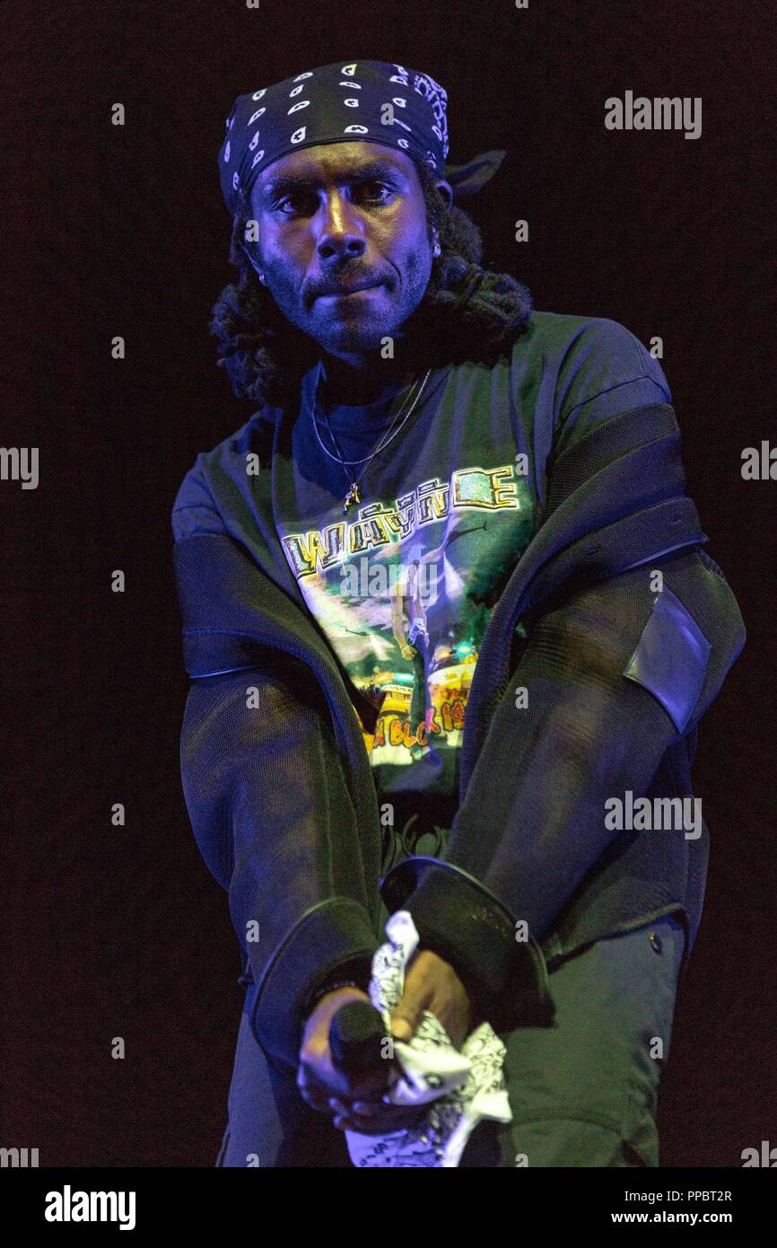 Las Vegas, Nevada, USA. 22 Sep, 2018. DEVONTE HYNES (orange sanguine) au cours de la vie est belle musique Festival à Las Vegas, Nevada Crédit : Daniel DeSlover/ZUMA/Alamy Fil Live News Banque D'Images