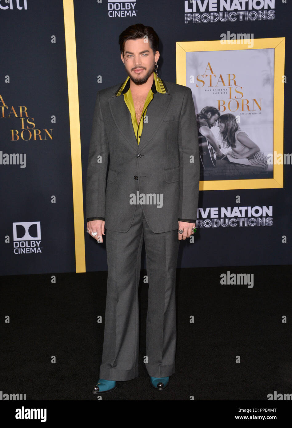 LOS ANGELES, CA. 24 septembre 2018 : Adam Lambert au Los Angeles premiere pour 'une étoile est née' Au Shrine Auditorium. Photo : Paul Smith/Featureflash Crédit : Paul Smith/Alamy Live News Banque D'Images