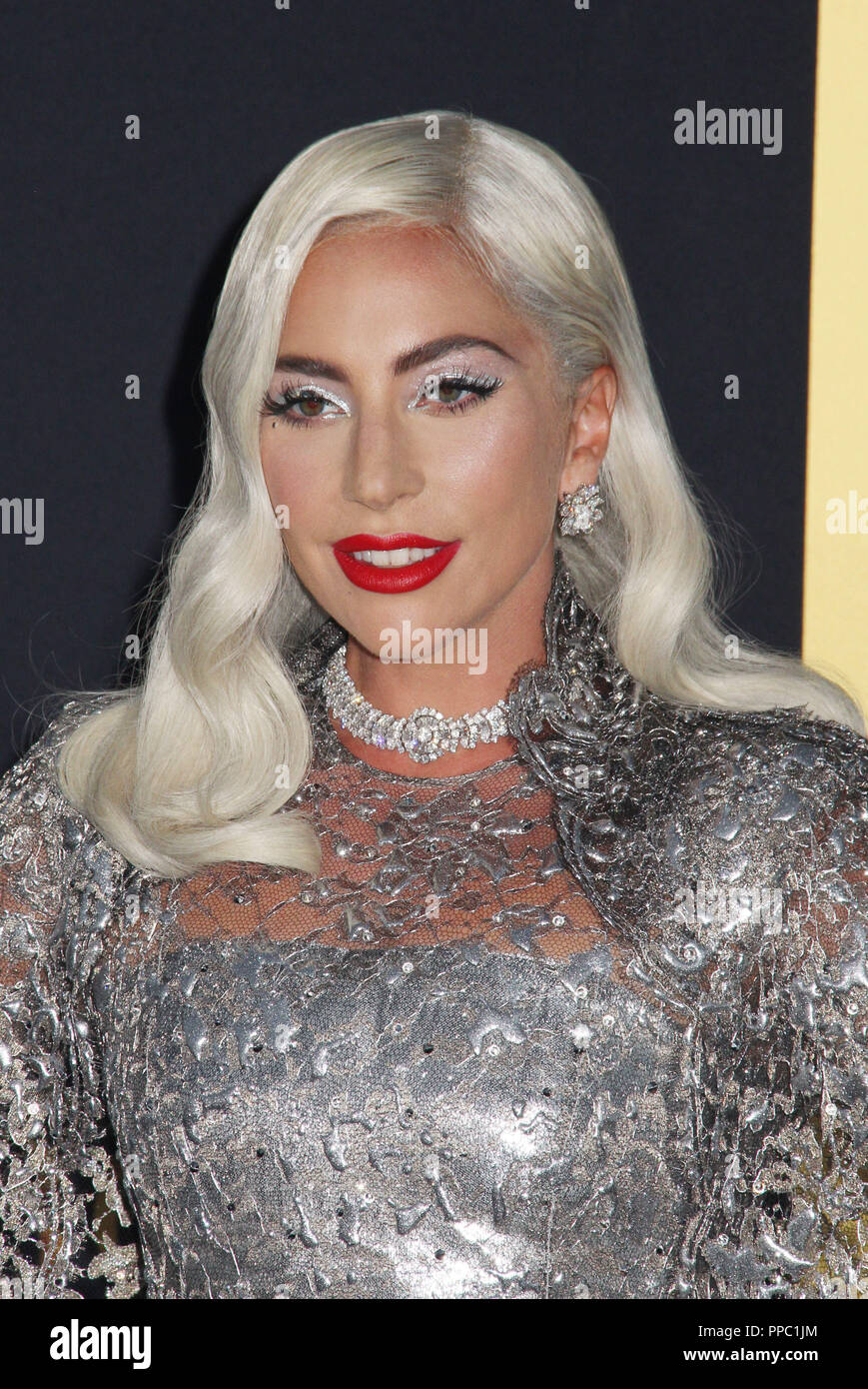 Los Angeles, USA. 24 Sep 2018. Lady Gaga 09/24/2018 Le Los Angeles Premiere d 'une étoile est née", tenue au Shrine Auditorium & Expo Hall à Los Angeles, CA Photo : Cronos/Hollywood News Crédit : Cronos/Alamy Live News Banque D'Images
