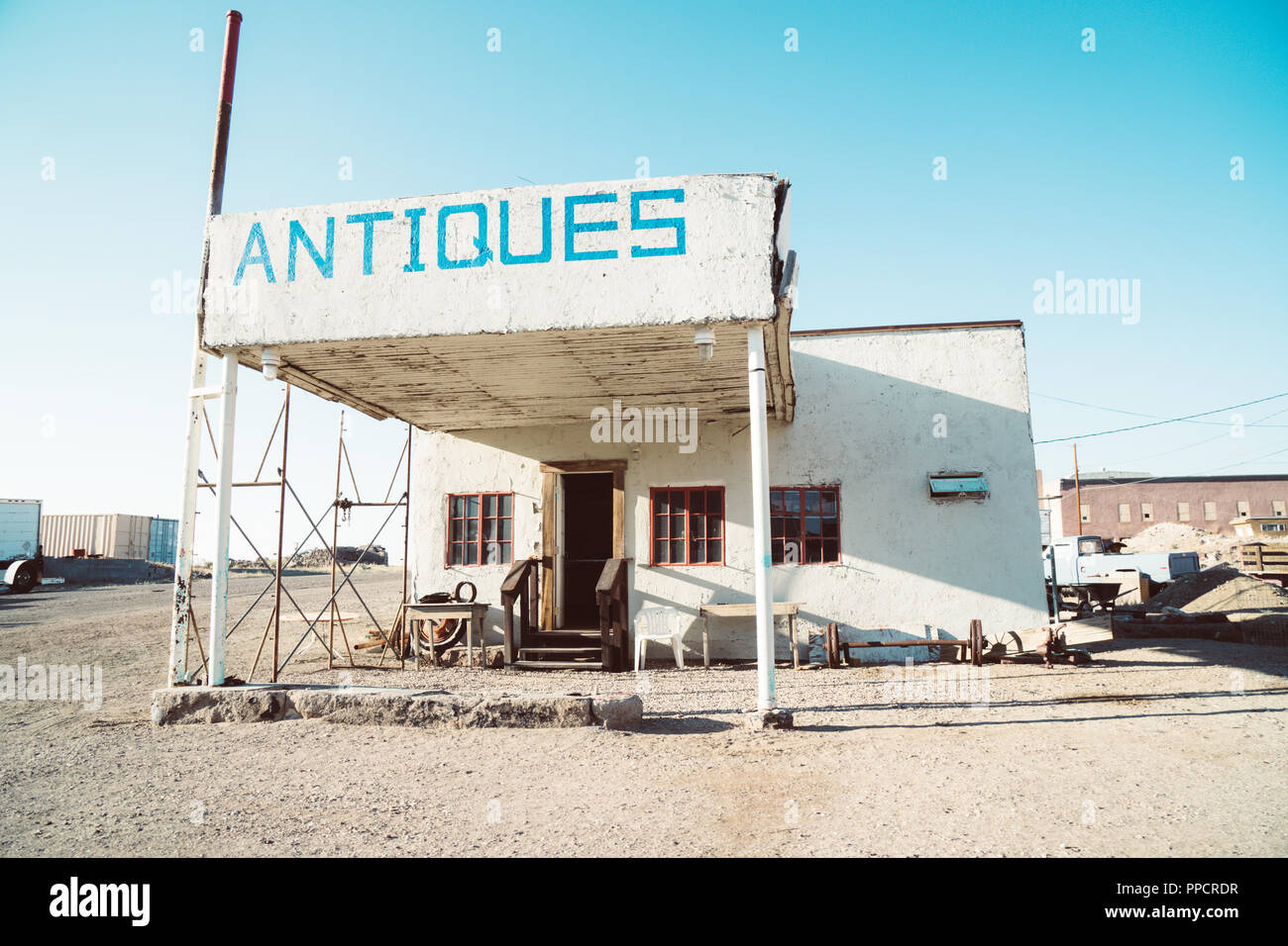 Antique Shop abandonnés dans le désert du Nevada rurales Banque D'Images