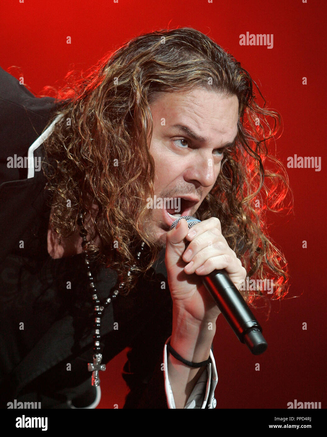 Fher Olvera avec Mana se produit en concert à l'American Airlines Arena de Miami, le 8 mars 2007. Banque D'Images