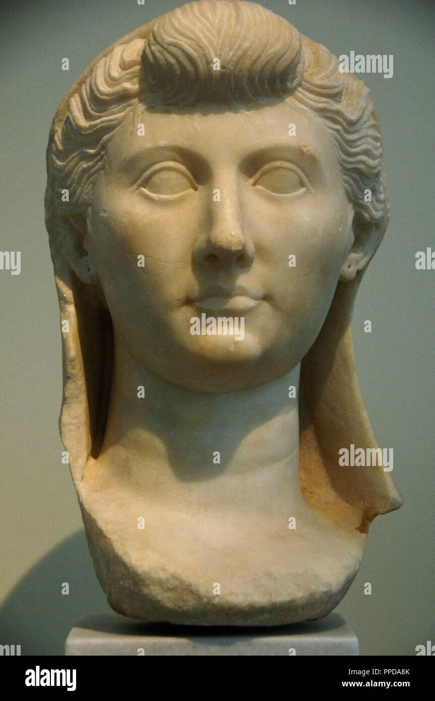 Livie (58 b.C-29 a.C). Dame romaine, épouse de l'empereur Auguste. Buste en marbre de Paros. En date du 20 av. Situé en Crète. Musée Archéologique National. Athènes. La Grèce. Banque D'Images