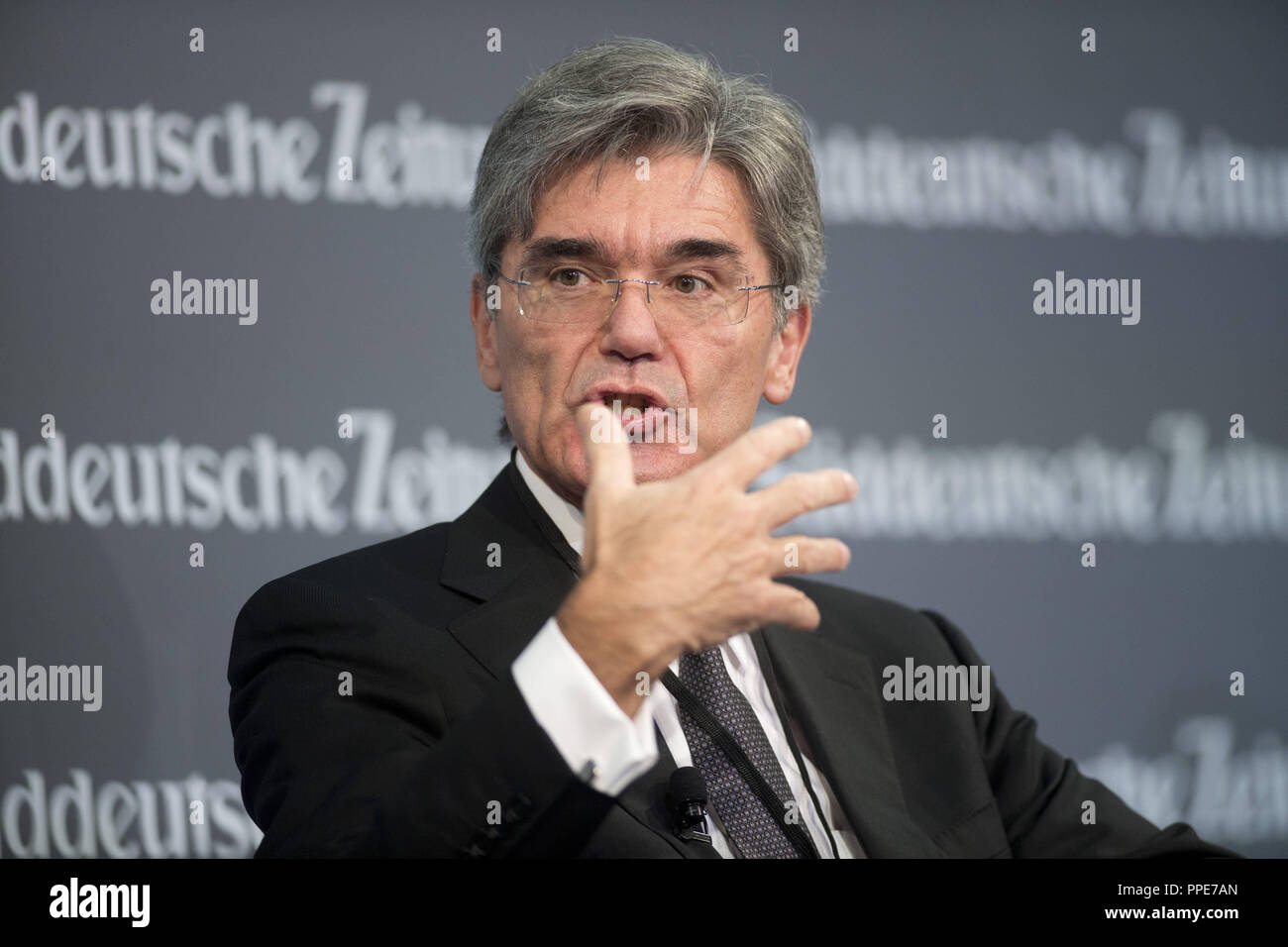 Joe Kaeser, directeur général de Siemens AG, au Sommet économique de la Sueddeutsche Zeitung dans l'hôtel Adlon à Berlin. Banque D'Images