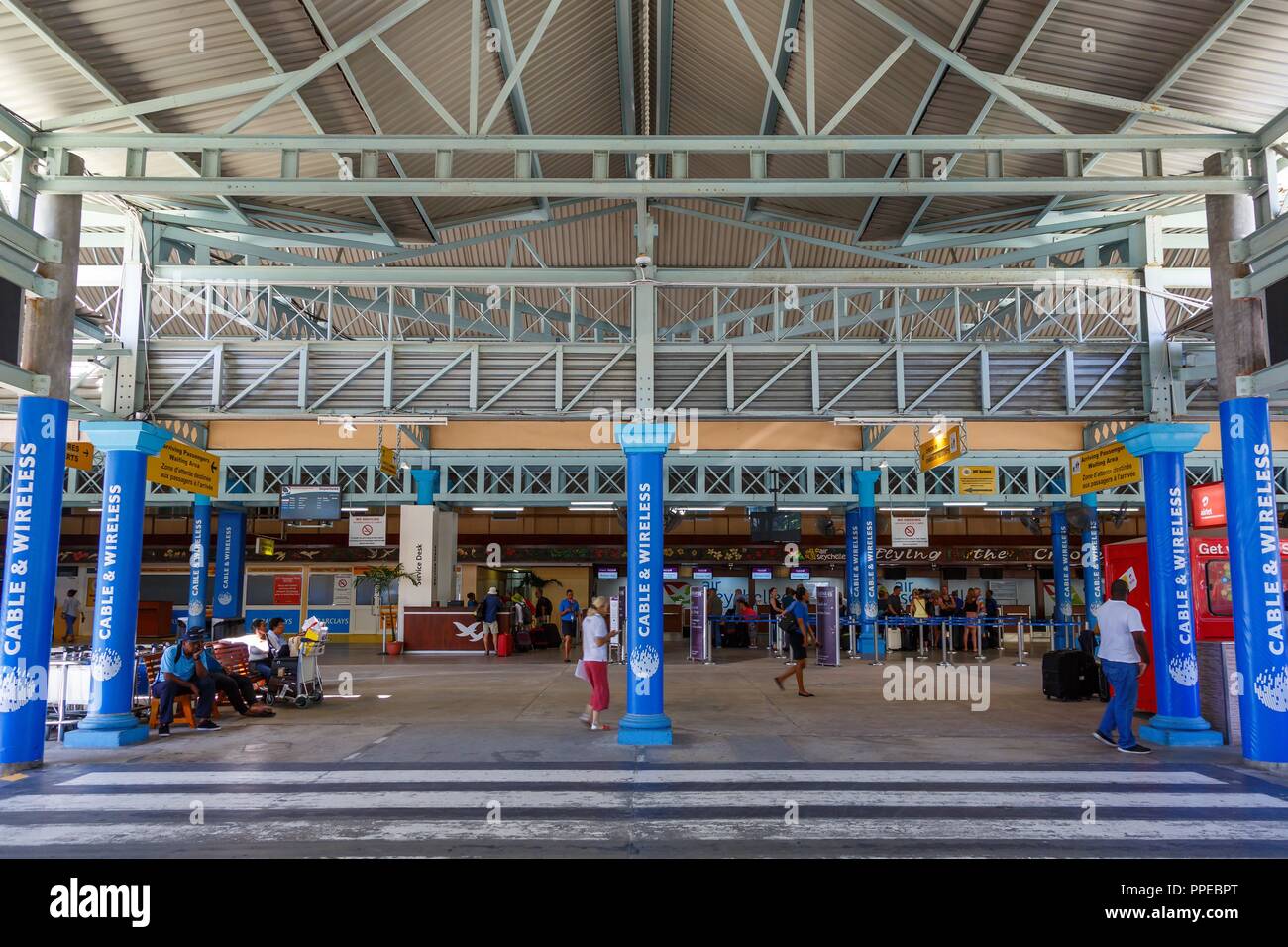 Mahe, Seychelles - 24 novembre 2017 : Le terminal de l'Aéroport International des Seychelles (SEZ) aux Seychelles. Dans le monde d'utilisation | Banque D'Images