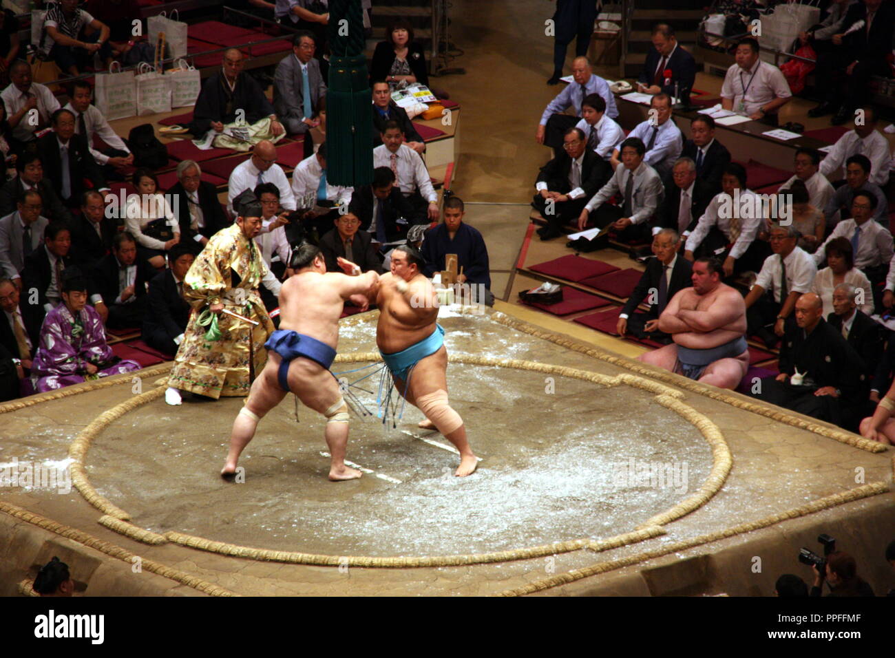 Au Ryogoku Kokugikan Sumo à Tokyo, Japon Banque D'Images Au Ryogoku Kokugikan Sumo à Tokyo, Japon Banque D'Images