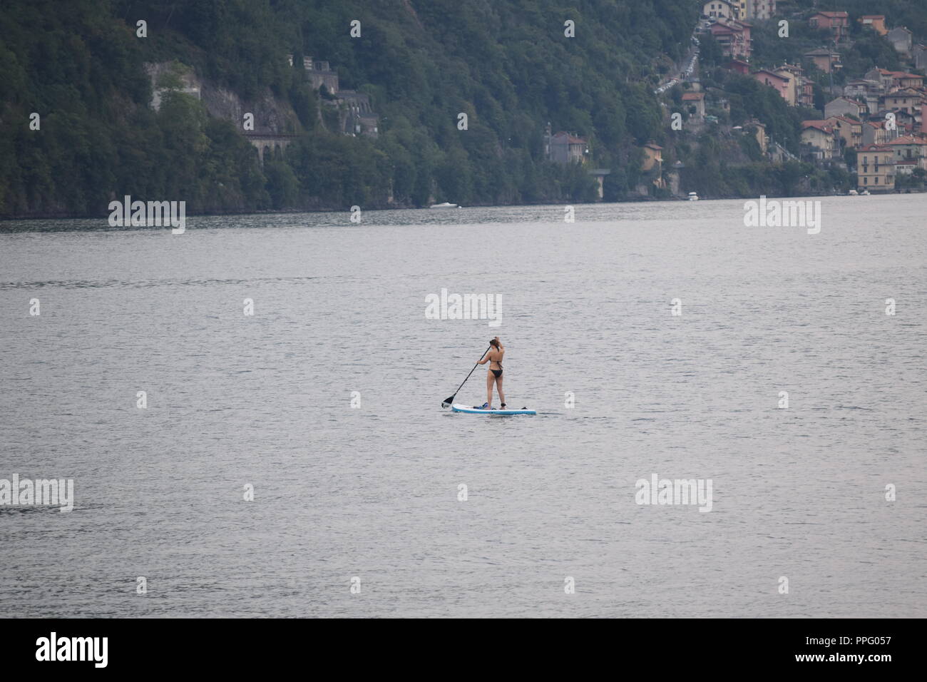 Sports nautiques sur le lac de Côme Italie Banque D'Images