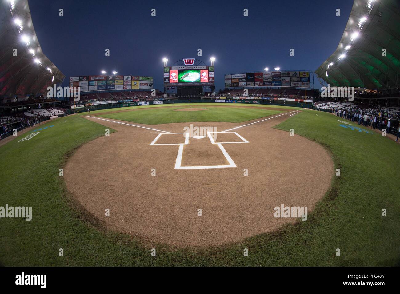 Aspectos del Nuevo estadio de Tomateros , previo al encuentro de Las Aguilas de Mexicali de Mexico vs Los Criollos de Caguas de Puerto Rico, durante Banque D'Images