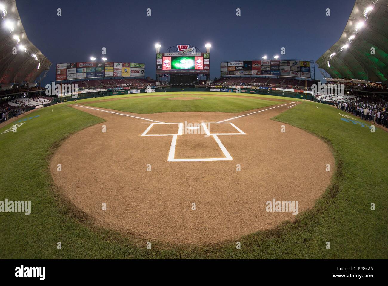 Aspectos del Nuevo estadio de Tomateros , previo al encuentro de Las Aguilas de Mexicali de Mexico vs Los Criollos de Caguas de Puerto Rico, durante Banque D'Images