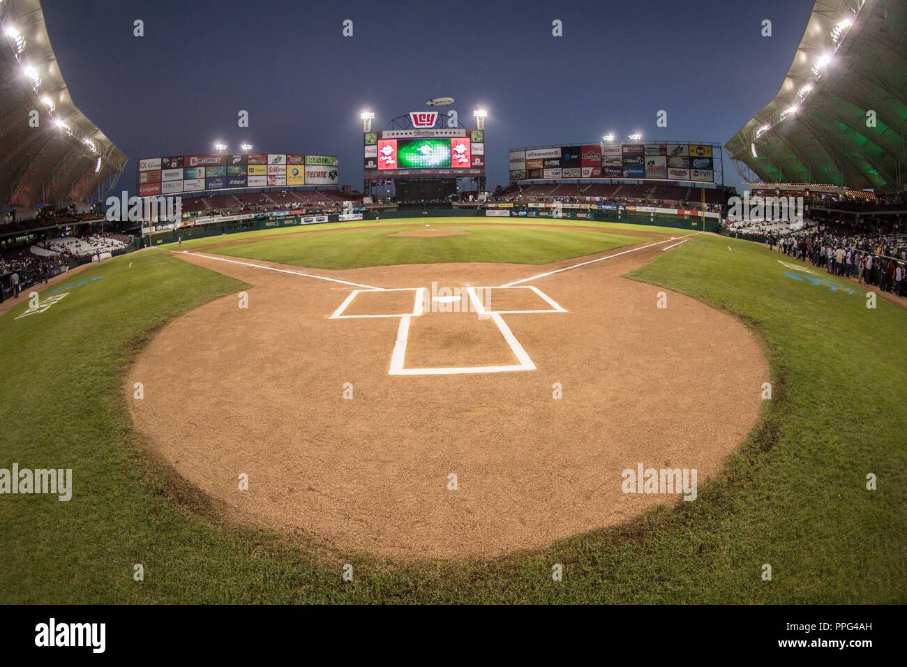 Aspectos del Nuevo estadio de Tomateros , previo al encuentro de Las Aguilas de Mexicali de Mexico vs Los Criollos de Caguas de Puerto Rico, durante Banque D'Images